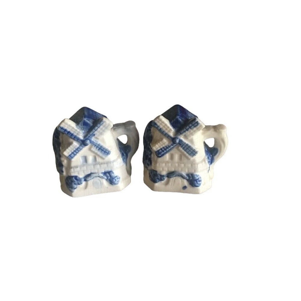 Vintage Blue & White Ceramic Windmill Salt & Pepper Shakers Made In Japan